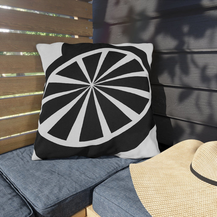 Decorative Indoor/outdoor Pillow Black and White Geometric Pattern - Decorative