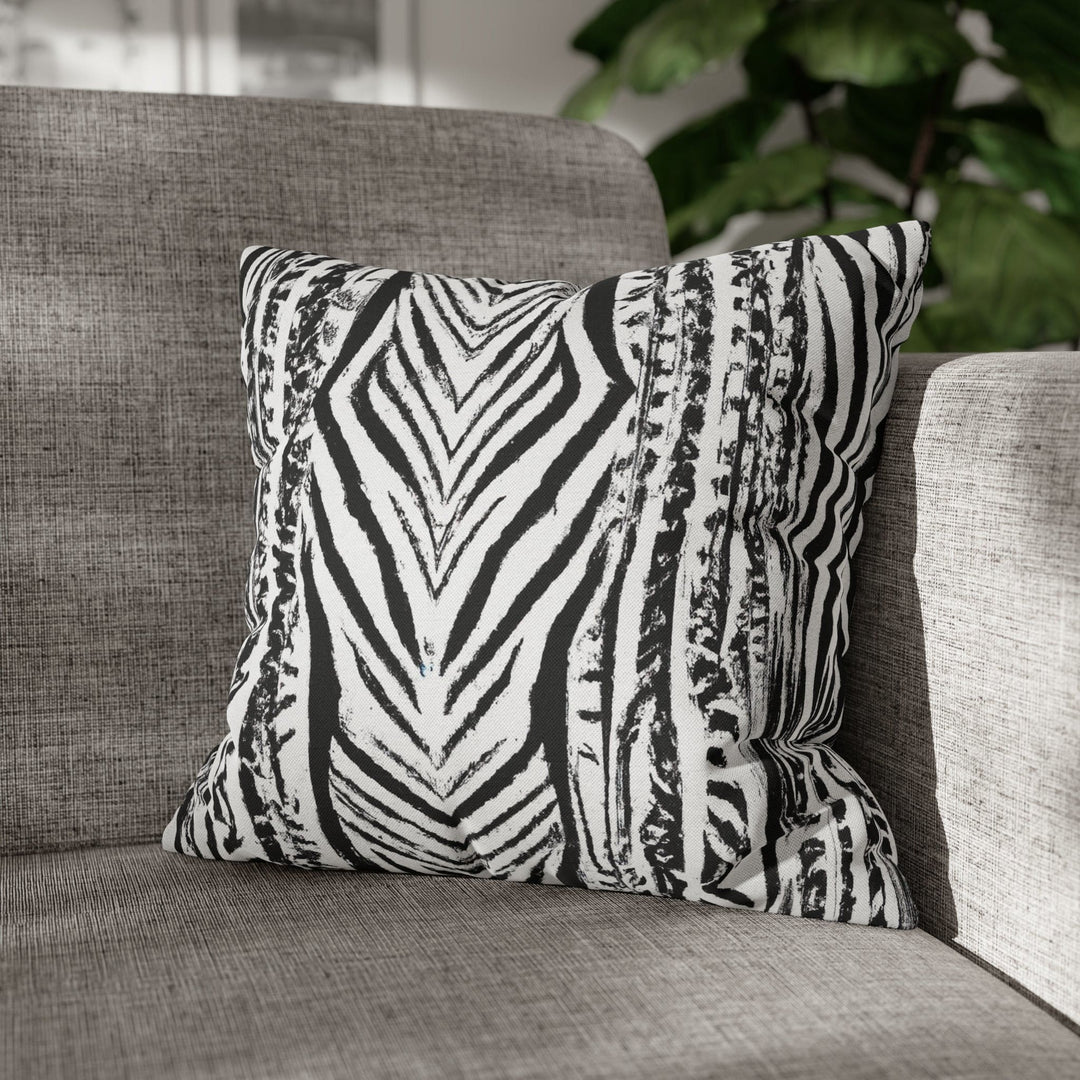 Decorative Throw Pillow Cover Native Black and White Abstract Pattern