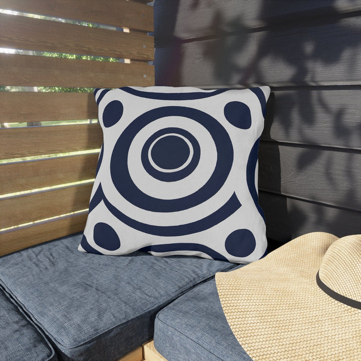 Decorative Indoor/outdoor Throw Pillow Navy Blue and White Circular Pattern