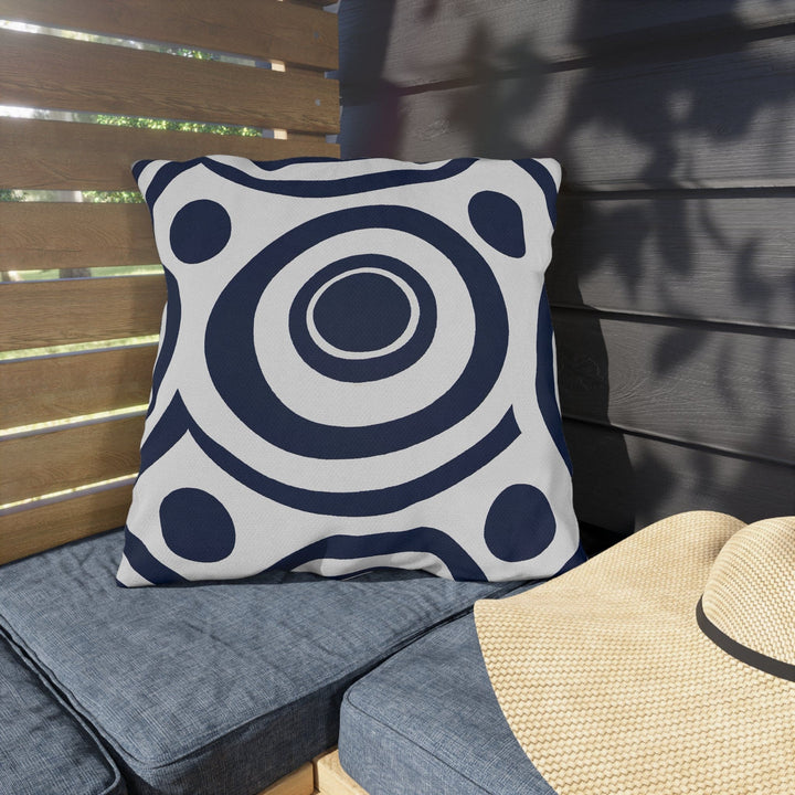 Decorative Indoor/outdoor Throw Pillow Navy Blue and White Circular Pattern