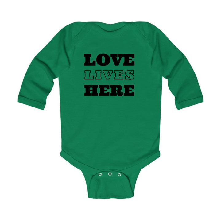 Infant Long Sleeve Graphic T-shirt Love Lives Here - Childrens | Infant