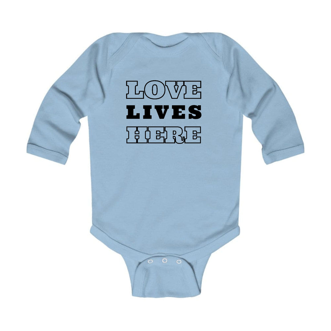 Infant Long Sleeve Graphic T-shirt Love Lives Here - Childrens | Infant