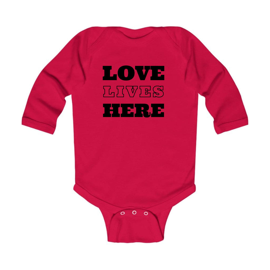 Infant Long Sleeve Graphic T-shirt Love Lives Here - Childrens | Infant