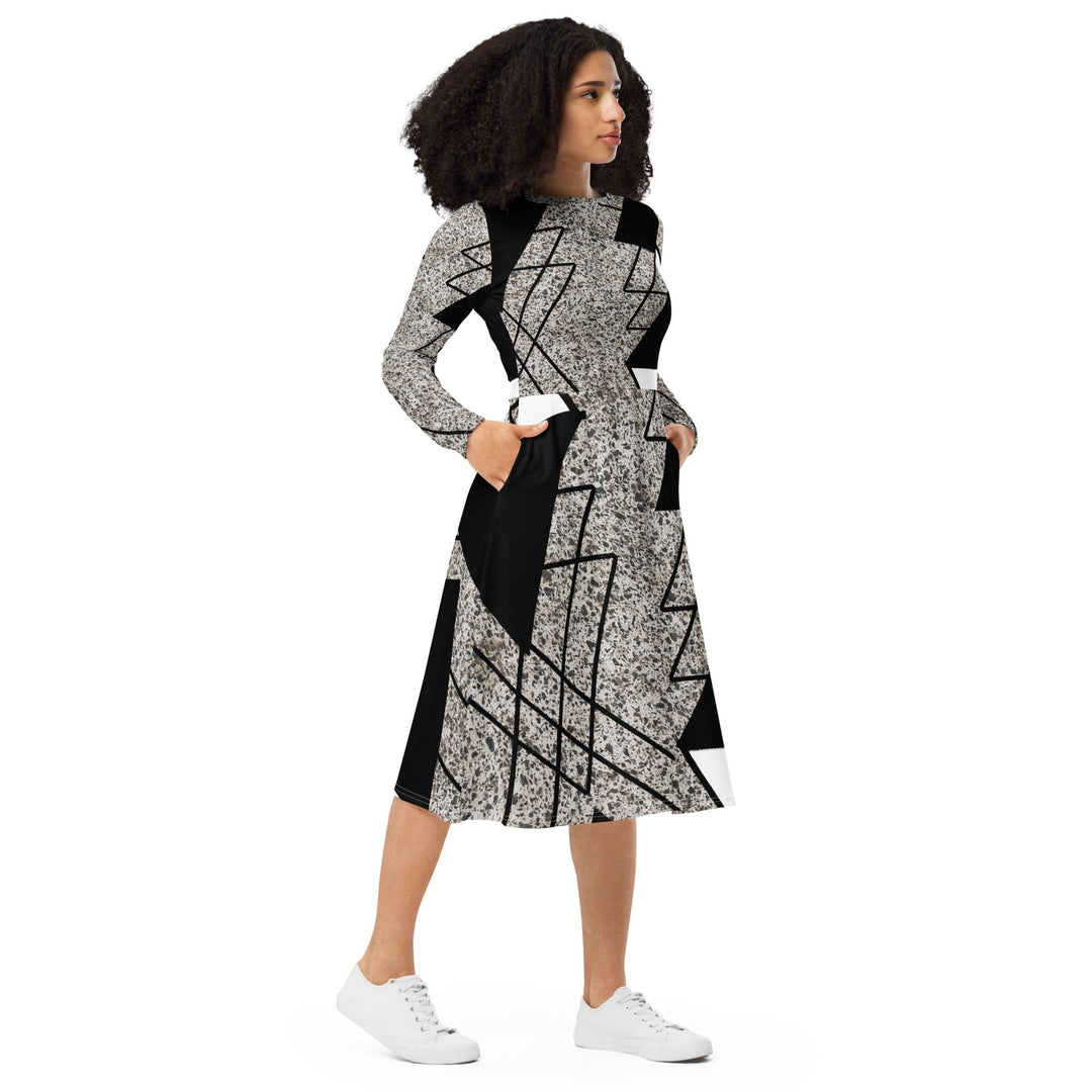 Womens Long Sleeve Midi Dress Black and White Triangular Colorblock - Womens