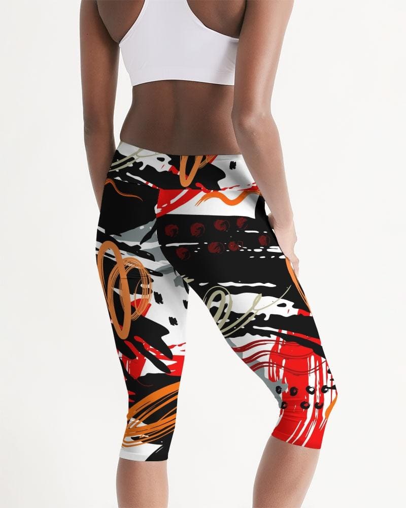 Womens Mid-rise Capri Leggings Black Red Gray Abstract Pattern - Womens