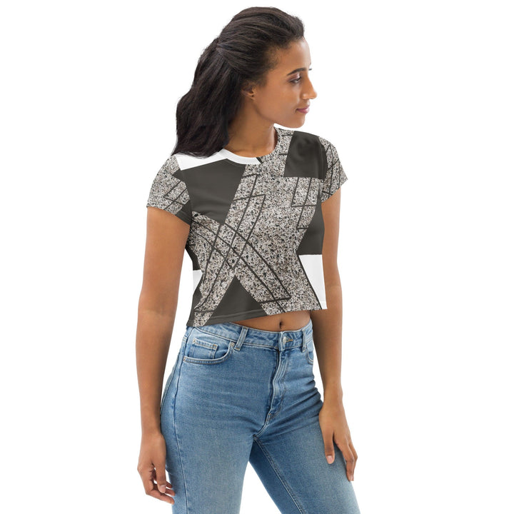 Womens Stretch Fit Crop Tee T-shirt - Brown and White Triangular Colorblock