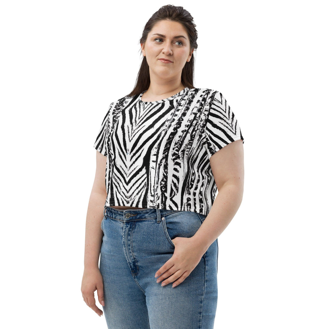 Womens Stretch Fit Crop Tee T-shirt Jersey - Black White Native Print